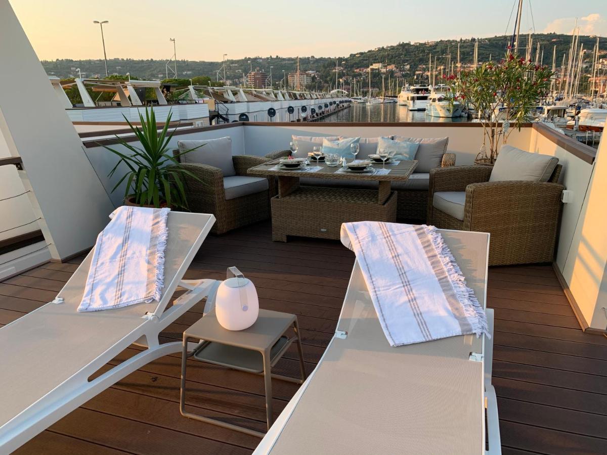 Sirena Floating House Portoroz Villa Luaran gambar