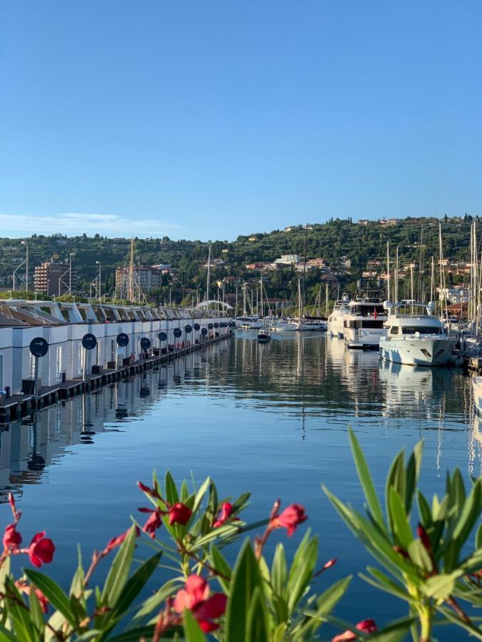 Sirena Floating House Portoroz Villa Luaran gambar